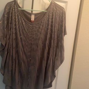 Sunburst silver sequin cape/bat sleeve shirt
